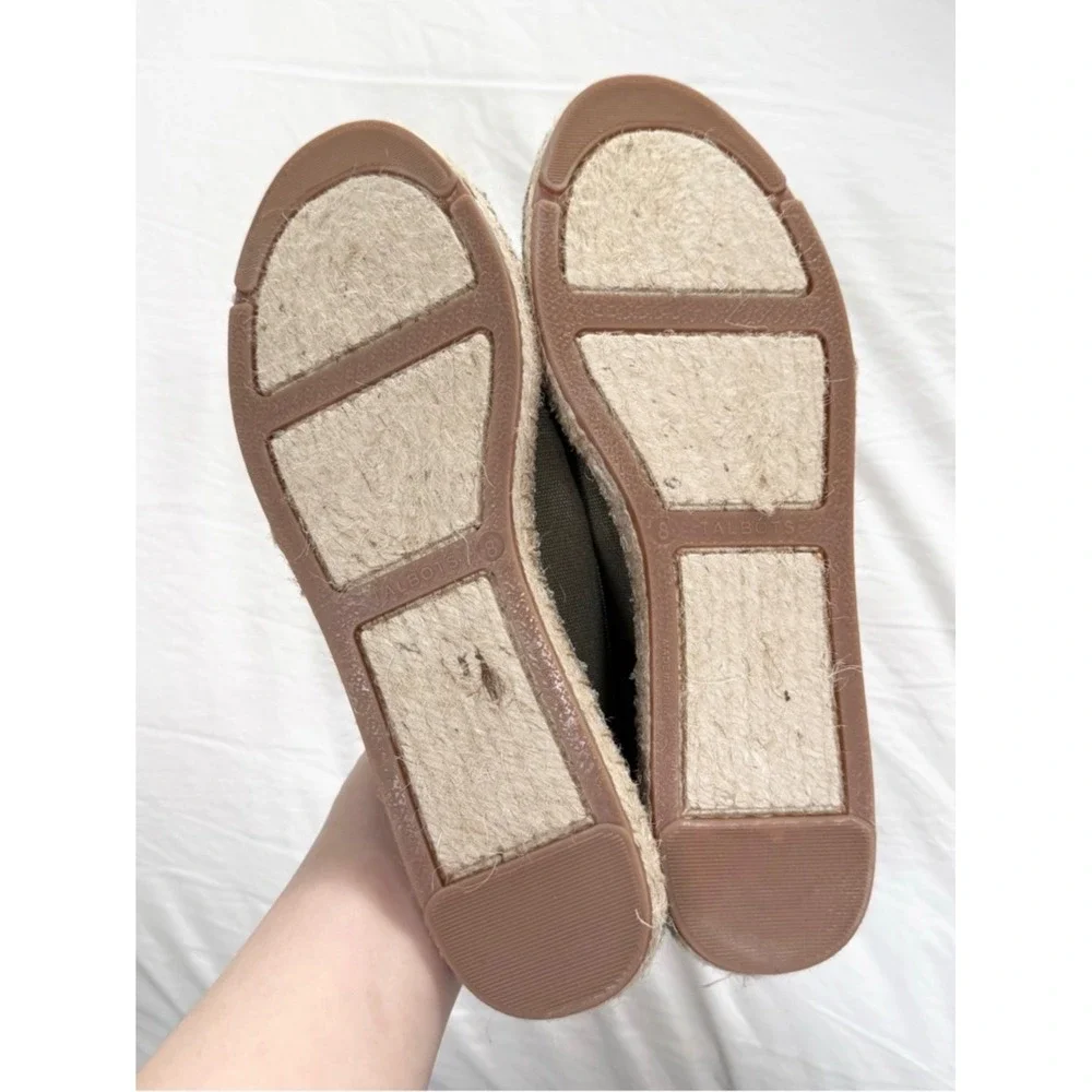 Talbots Sage Green Espadrille Flats Eyelet Slip On Shoes Women's Size 8